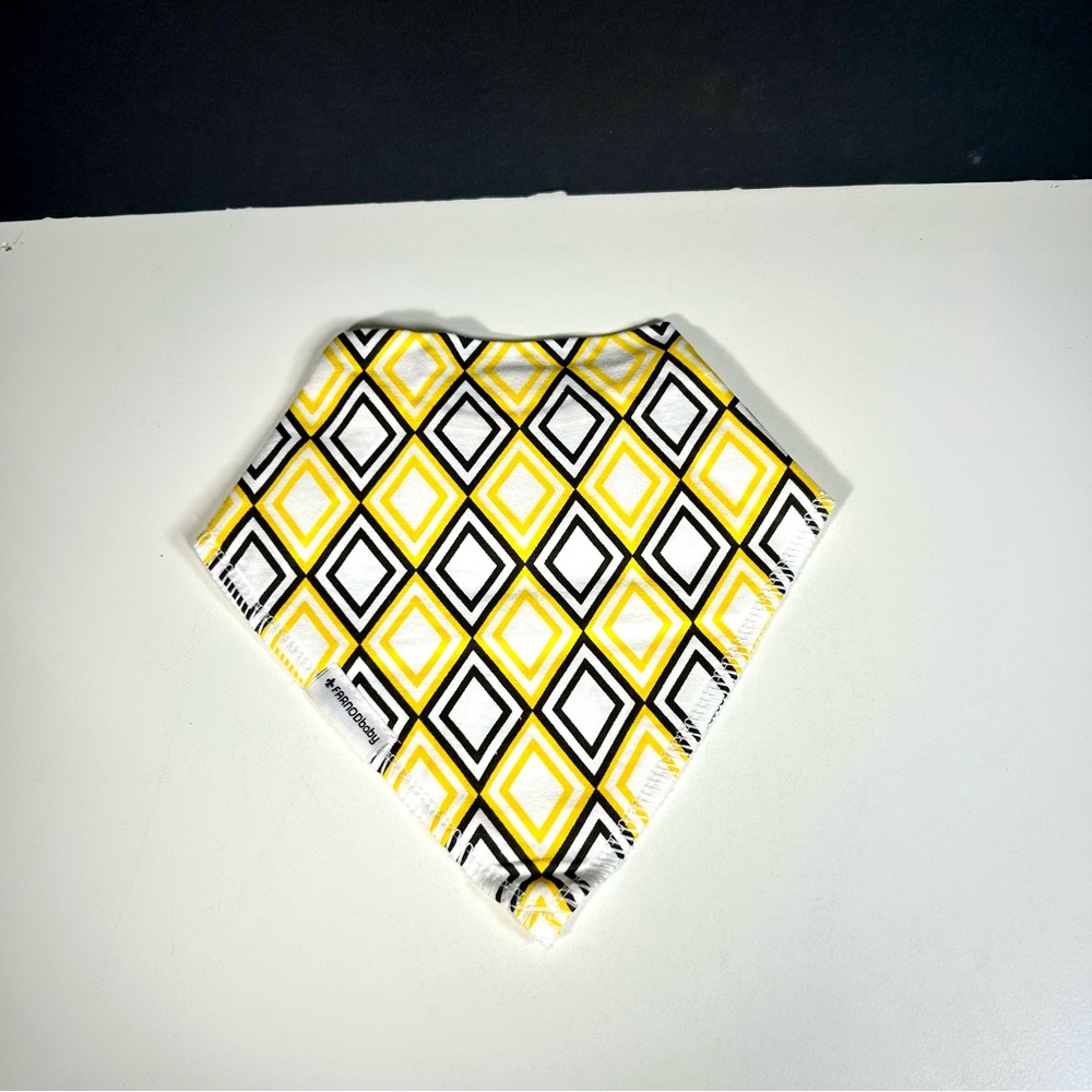 FARNOD Baby Bandana Drool Bibs 4 Pack Arrows Moon Diamond Squares - Picture 8 of 11
